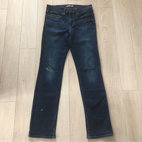 Levi’s Shaping Straight 314 Jeans in Dark Wash Size 29 - Picture 2 of 16